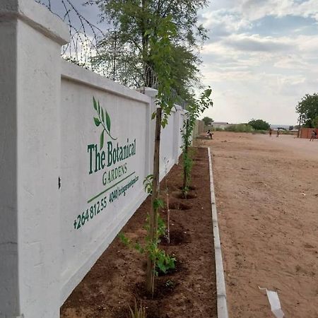 The Botanical Gardens Hotel Rundu Exterior foto